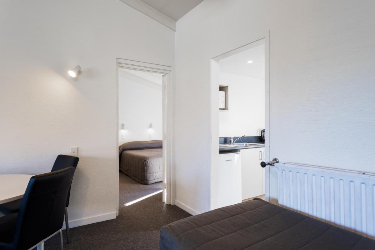 Queenstown Motel Apartments (Adults Only) Exterior foto